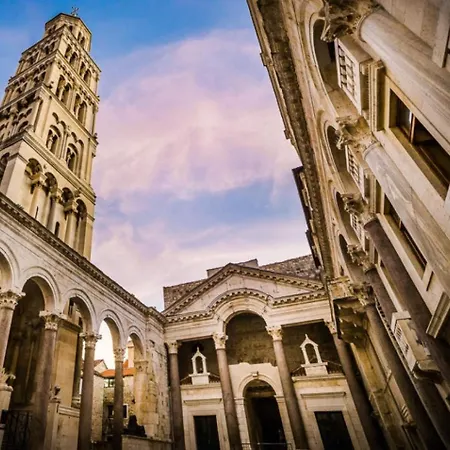 Tinel 3 Bdr Apartment *