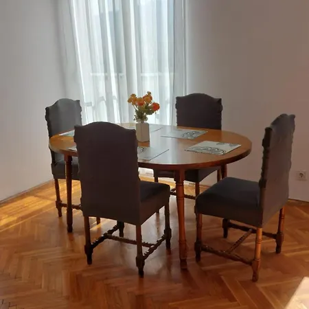 Apartment Tinel 3 Bdr